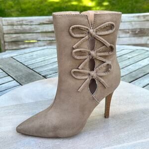 Journee Collection Deondra Womens Size 6 Ankle Boots Taupe Faux Suede Stiletto